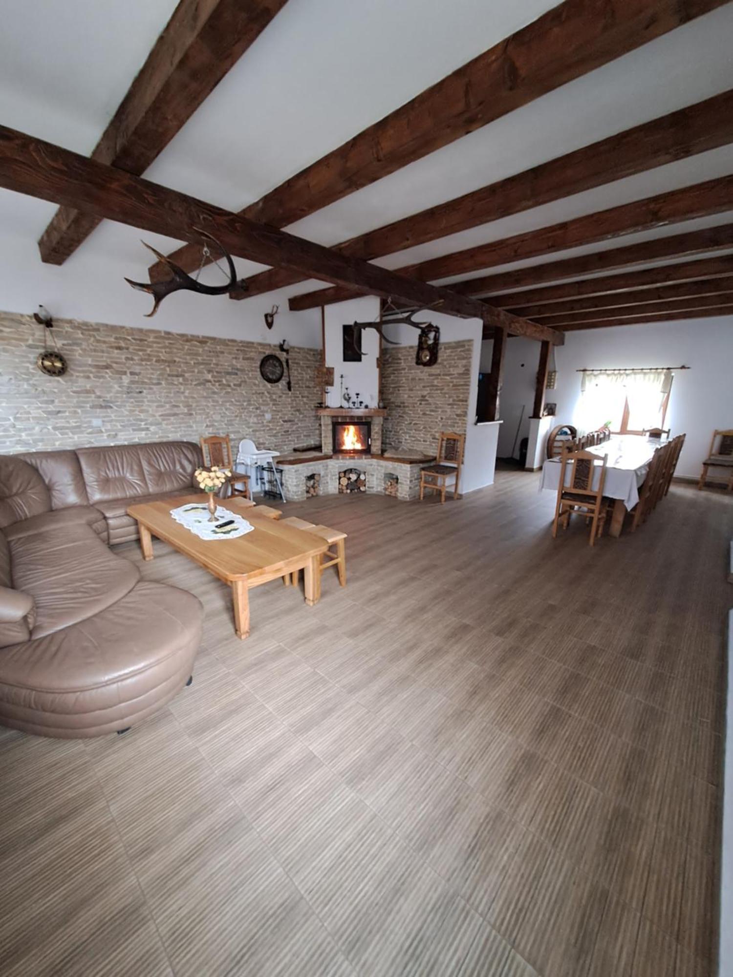 Poiana Mărului Casa Cristalul Muntilor酒店 外观 照片