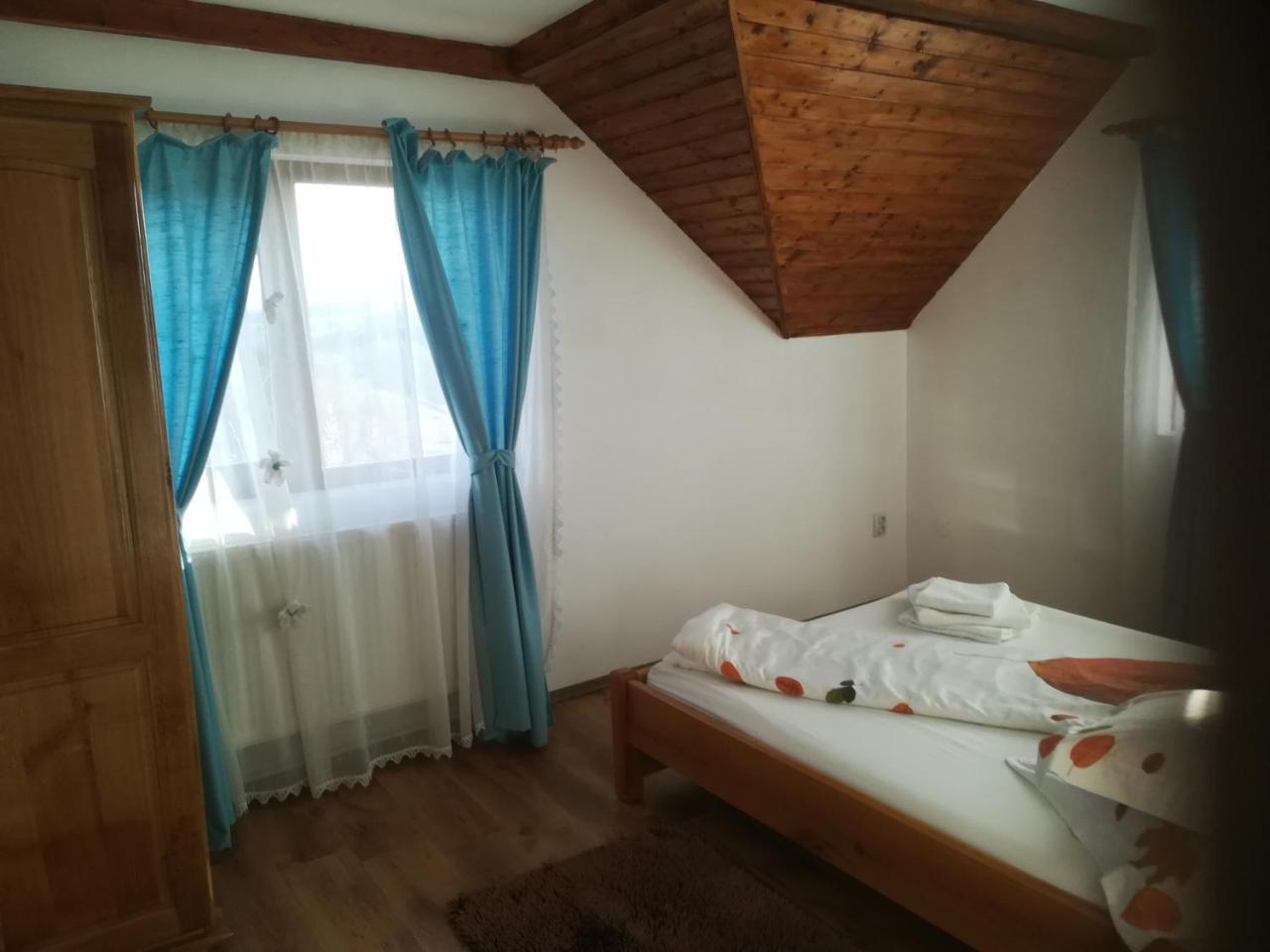 Poiana Mărului Casa Cristalul Muntilor酒店 外观 照片