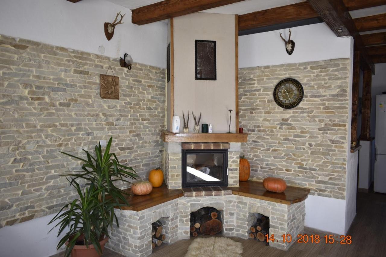 Poiana Mărului Casa Cristalul Muntilor酒店 外观 照片
